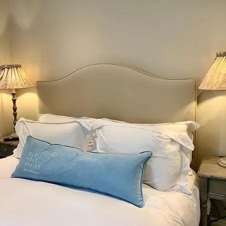 بيت ضيافة Old Post Office