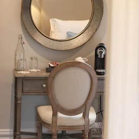 بيت ضيافة Old Post Office *