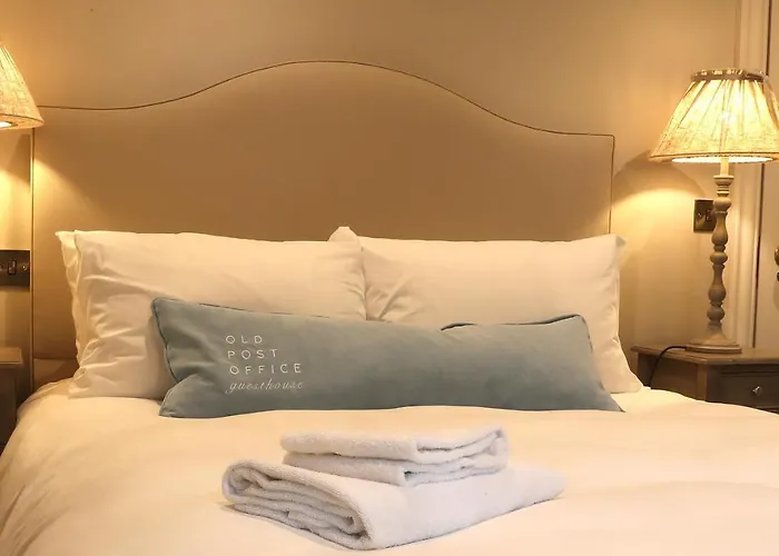 Old Post Office בית הארחה