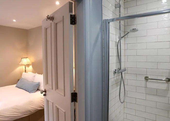 בית הארחה Old Post Office